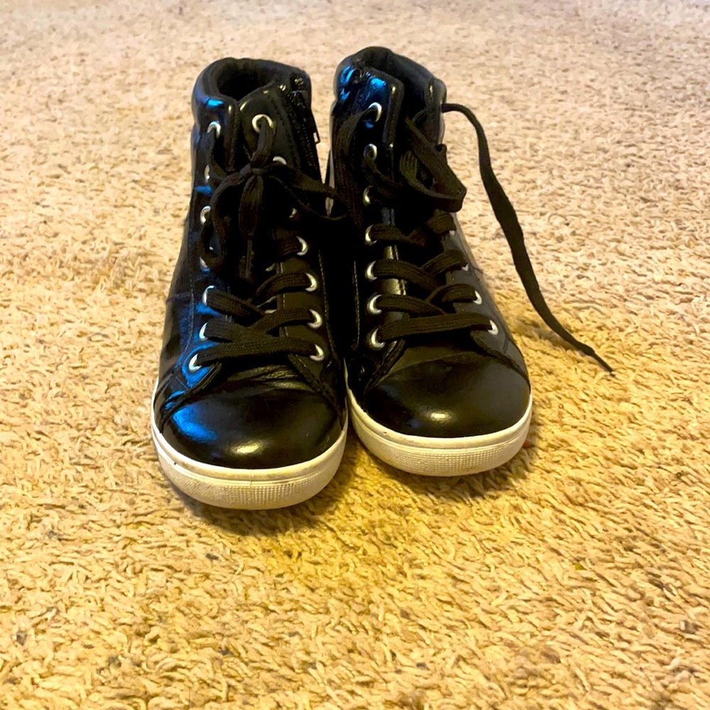 Nice black shoes